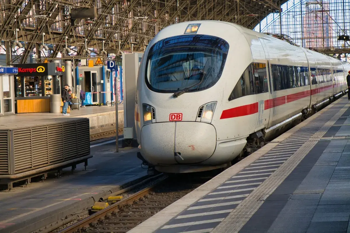 Capitale europene legate de trenul direct după 20 de ani