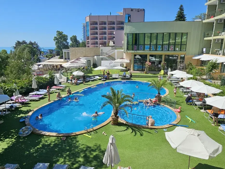Descoperind Hotelul Palm Beach din Nisipurile de Aur, Bulgaria