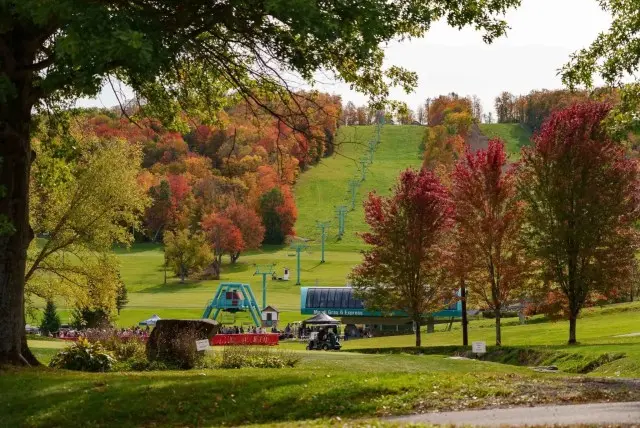 Holiday Valley, NY, Rings Out toamna cu Festivalul Anual de Bere & Vin