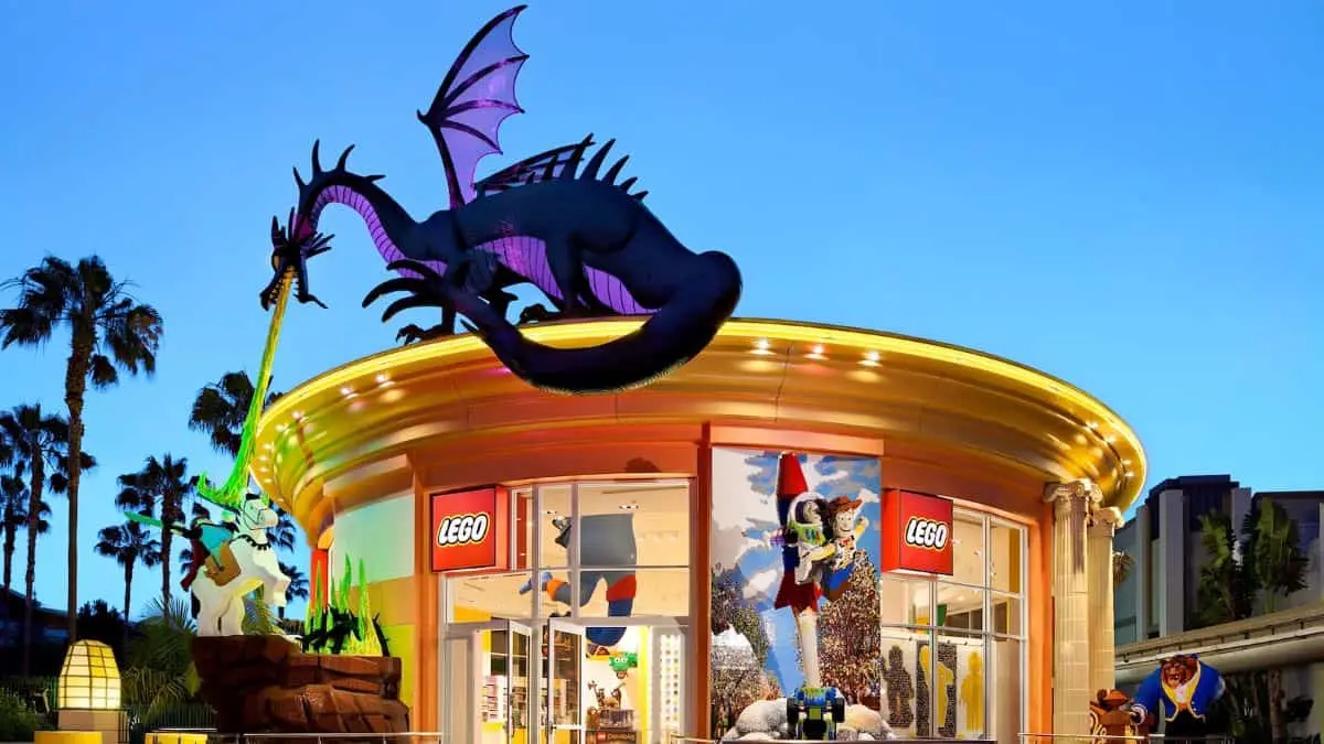 Personajele Star Wars au fost scoase din proprietatea Disneyland Resort, date de întoarcere necunoscută