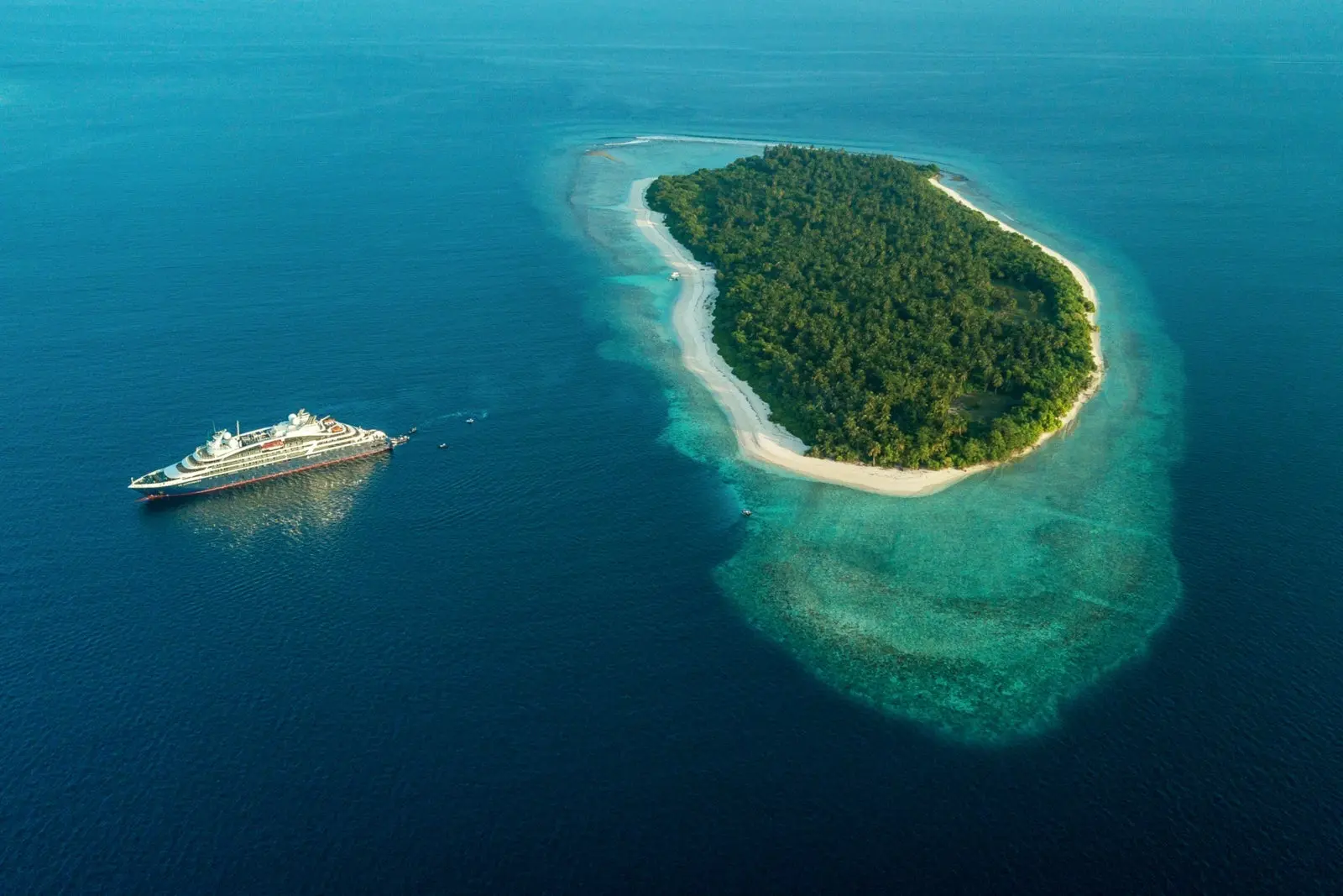 Ponant Explorations: croazieră exclusivă în destinații îndepărtate