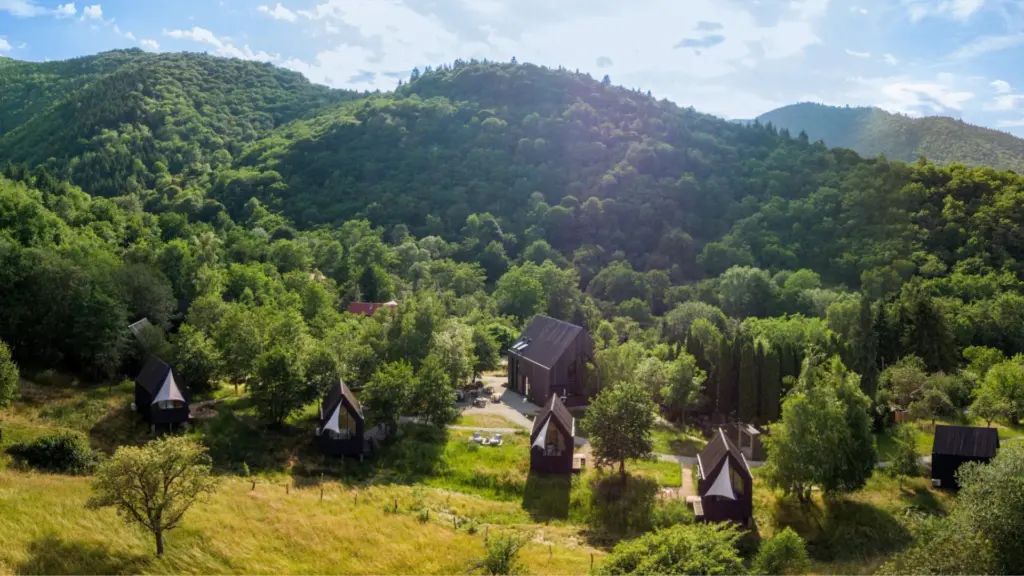Evadare la Portal Village Sibiel în inima naturii
